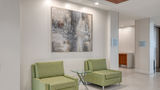 Holiday Inn Express & Suites Ottawa Airp Exterior