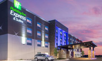 Holiday Inn Express & Suites South I-25