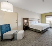 Holiday Inn Express Edmonton South Room