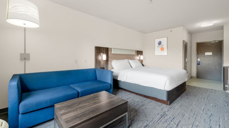<b>Holiday Inn Express Edmonton South Suite</b>. Images powered by <a href="https://www.leonardoworldwide.com/" title="Leonardo Worldwide" target="_blank">Leonardo</a>.