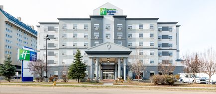 Holiday Inn Express Edmonton South Exterior