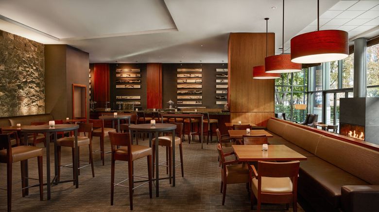 <b>The Westin Bellevue Restaurant</b>. Images powered by <a href="https://www.leonardoworldwide.com/" title="Leonardo Worldwide" target="_blank">Leonardo</a>.
