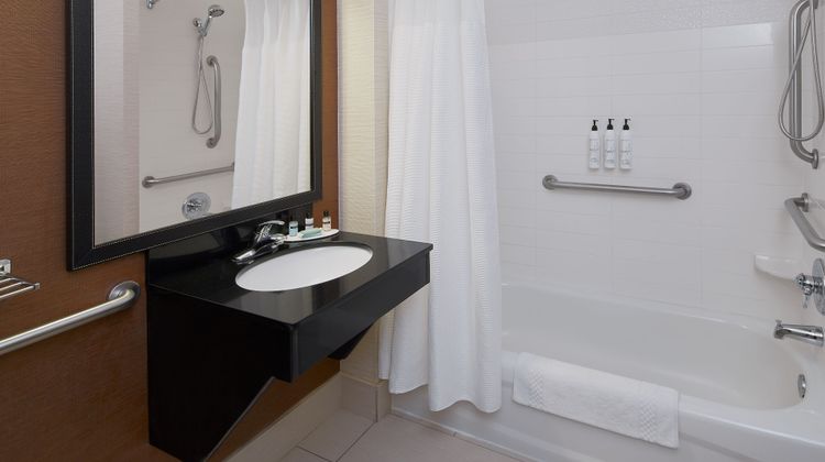 Fairfield Inn Huntsville Room