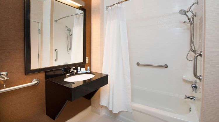 Fairfield Inn Huntsville Room