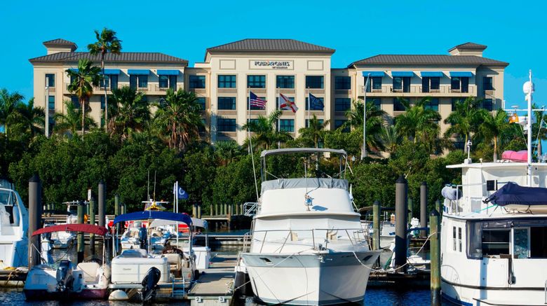<b>Four Points Punta Gorda Harborside Exterior</b>. Images powered by <a href="https://www.leonardoworldwide.com/" title="Leonardo Worldwide" target="_blank">Leonardo</a>.