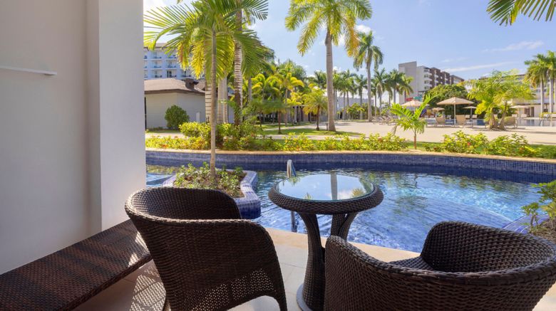<b>Hideaway at Royalton Blue Waters Pool</b>. Images powered by <a href="https://www.leonardoworldwide.com/" title="Leonardo Worldwide" target="_blank">Leonardo</a>.