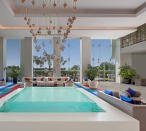 Le Meridien Gurgaon Delhi NCR Lobby