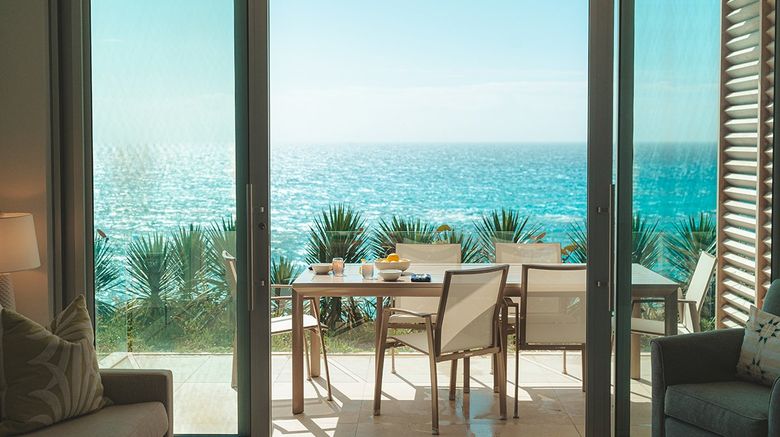 <b>Azura Bermuda Suite</b>. Images powered by <a href="https://www.leonardoworldwide.com/" title="Leonardo Worldwide" target="_blank">Leonardo</a>.