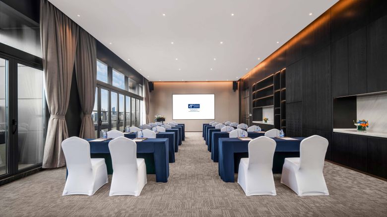 <b>Holiday Inn Express Futian Center Meeting</b>. Images powered by <a href="https://www.leonardoworldwide.com/" title="Leonardo Worldwide" target="_blank">Leonardo</a>.