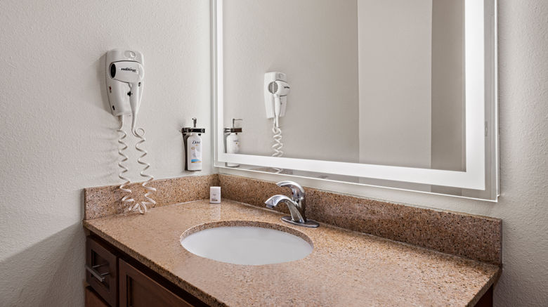 <b>Candlewood Suites Cape Girardeau Room</b>. Images powered by <a href="https://www.leonardoworldwide.com/" title="Leonardo Worldwide" target="_blank">Leonardo</a>.