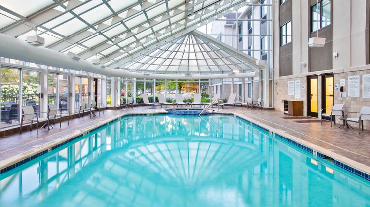 Holiday Inn Express Hotel & Suites Pool