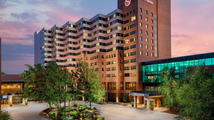 Sheraton Baltimore North Hotel Exterior