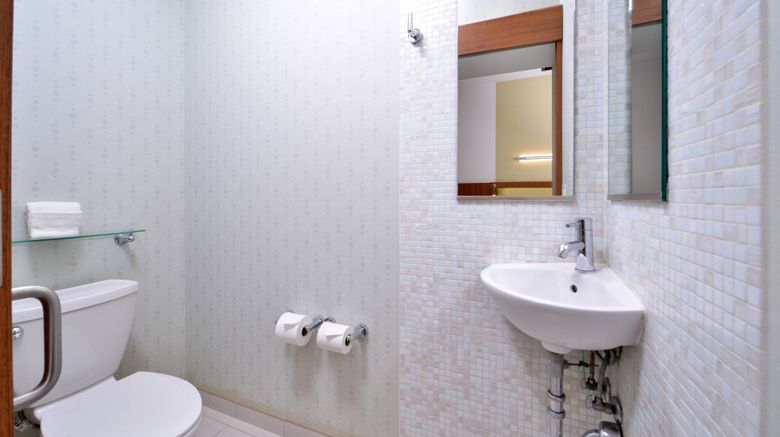 <b>SpringHill Suites Kingman Route 66 Room</b>. Images powered by <a href="https://www.leonardoworldwide.com/" title="Leonardo Worldwide" target="_blank">Leonardo</a>.
