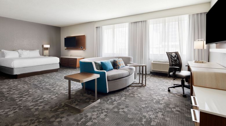 <b>Courtyard by Marriott Downtown Suite</b>. Images powered by <a href="https://www.leonardoworldwide.com/" title="Leonardo Worldwide" target="_blank">Leonardo</a>.