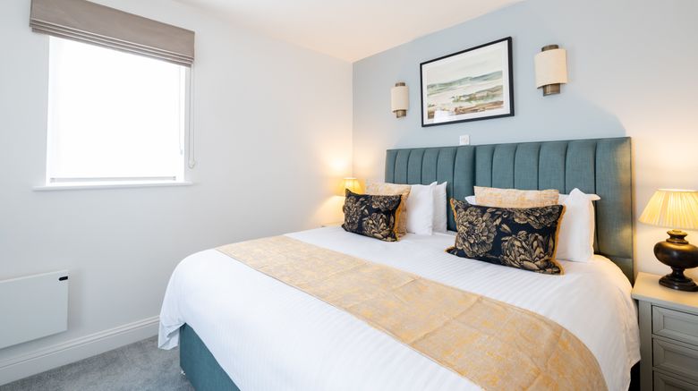 <b>SACO Jersey - Merlin House Room</b>. Images powered by <a href="https://www.leonardoworldwide.com/" title="Leonardo Worldwide" target="_blank">Leonardo</a>.