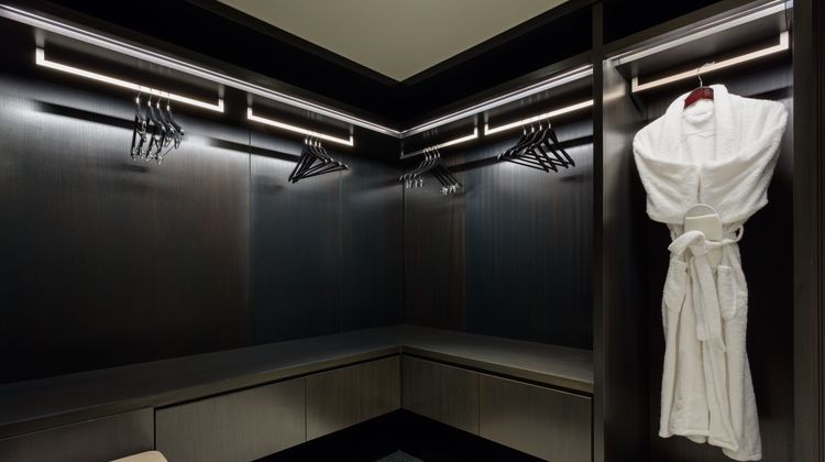 The Manhattan at Times Square Hotel Suite