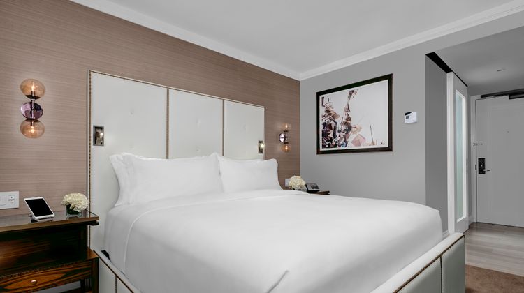 The Manhattan at Times Square Hotel Room
