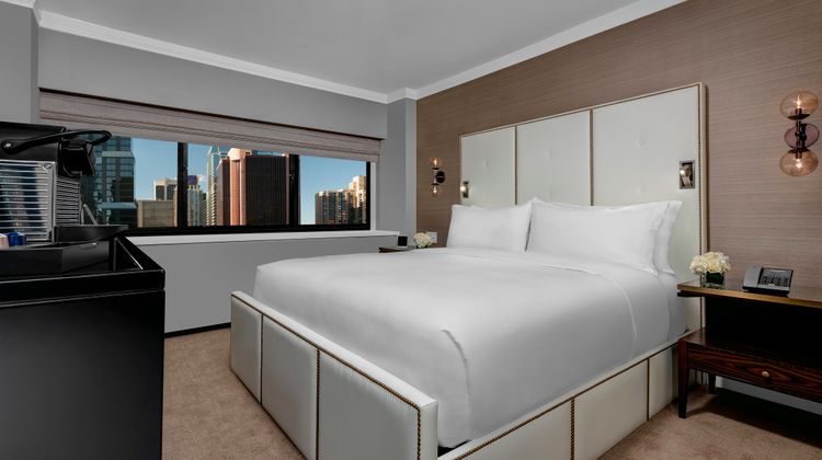 The Manhattan at Times Square Hotel Room