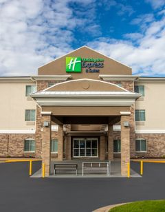 Holiday Inn Express & Suites Clinton
