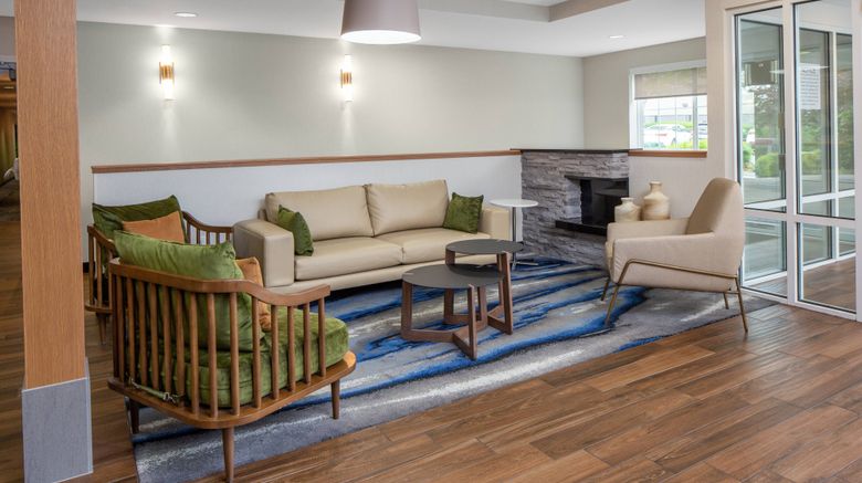 <b>Fairfield Inn & Suites by Marriott Lobby</b>. Images powered by <a href="https://www.leonardoworldwide.com/" title="Leonardo Worldwide" target="_blank">Leonardo</a>.