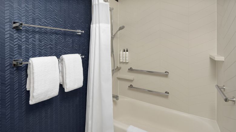 <b>Fairfield Inn & Suites by Marriott Room</b>. Images powered by <a href="https://www.leonardoworldwide.com/" title="Leonardo Worldwide" target="_blank">Leonardo</a>.