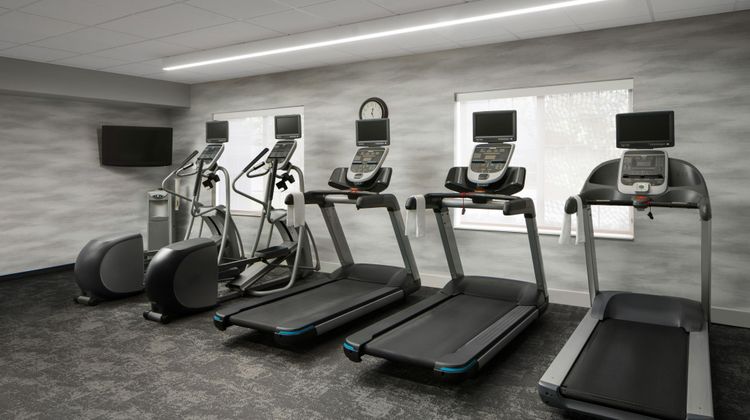 Fairfield Inn & Suites by Marriott Recreation