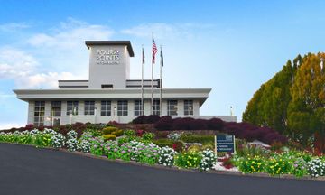 Four Points by Sheraton York