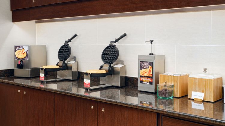 Residence Inn Fort Myers at I-75 Restaurant