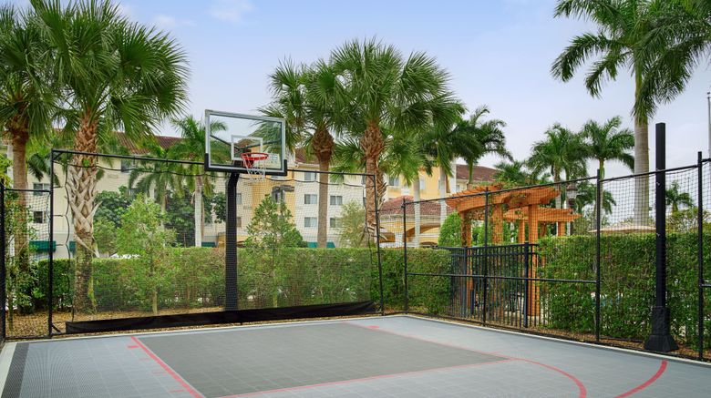 <b>Residence Inn Fort Myers at I-75 Recreation</b>. Images powered by <a href="https://www.leonardoworldwide.com/" title="Leonardo Worldwide" target="_blank">Leonardo</a>.