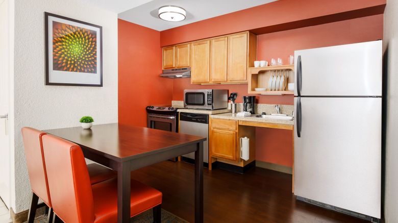 <b>Residence Inn Fremont Silicon Valley Room</b>. Images powered by <a href="https://www.leonardoworldwide.com/" title="Leonardo Worldwide" target="_blank">Leonardo</a>.