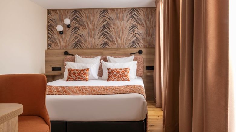 <b>Dream Hotel Opera Room</b>. Images powered by <a href="https://www.leonardoworldwide.com/" title="Leonardo Worldwide" target="_blank">Leonardo</a>.