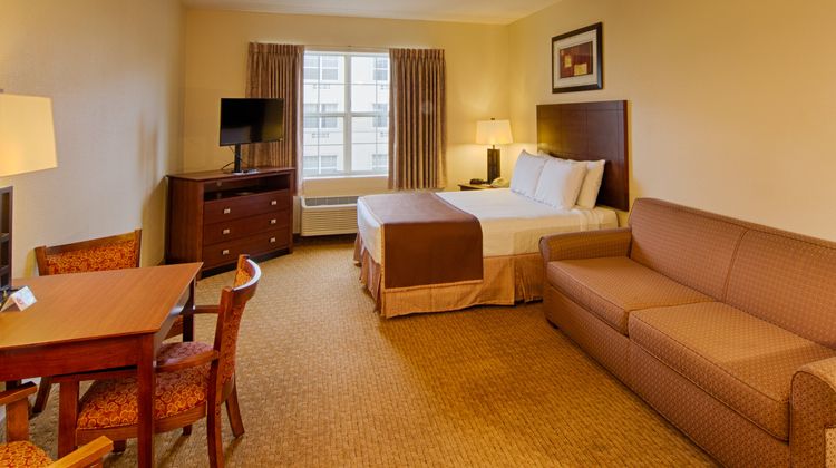 Landmark Inn Suite