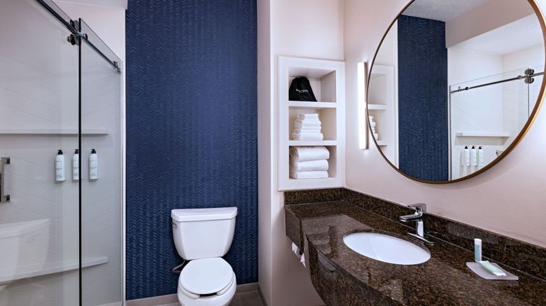 <b>Fairfield Inn & Suites Hillsboro Room</b>. Images powered by <a href="https://www.leonardoworldwide.com/" title="Leonardo Worldwide" target="_blank">Leonardo</a>.