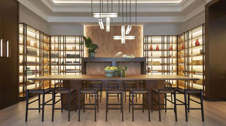 <b>Marriott Vacation Club-Surfers Paradise Restaurant</b>. Images powered by <a href="https://www.leonardoworldwide.com/" title="Leonardo Worldwide" target="_blank">Leonardo</a>.