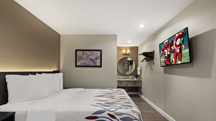 Red Roof Inn Los Angeles-Wilmington, CA Room
