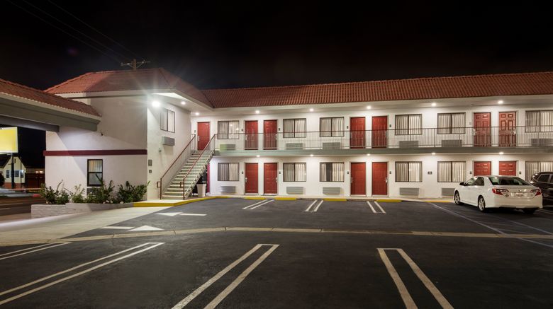 <b>Red Roof Inn Los Angeles-Wilmington, CA Exterior</b>. Images powered by <a href="https://www.leonardoworldwide.com/" title="Leonardo Worldwide" target="_blank">Leonardo</a>.