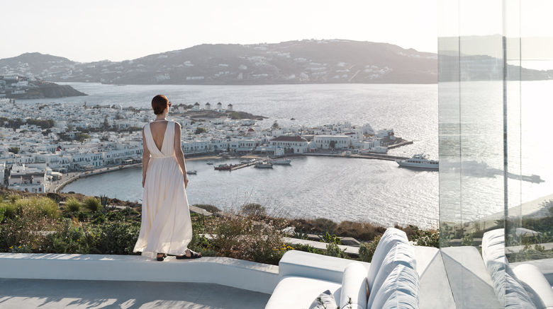 DEOS Mykonos Hotel Exterior. Images powered by <a href="https://www.leonardoworldwide.com" target="_blank" rel="noopener">Leonardo</a>.