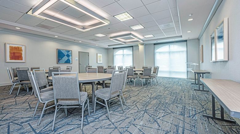 <b>Holiday Inn Express Hotel & Suites Meeting</b>. Images powered by <a href="https://www.leonardoworldwide.com/" title="Leonardo Worldwide" target="_blank">Leonardo</a>.