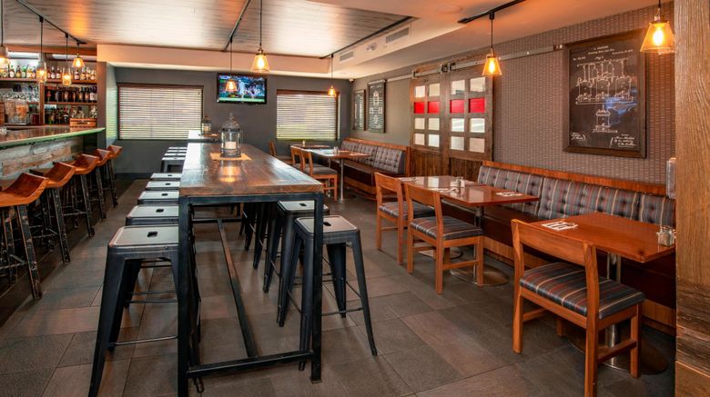 <b>Four Points by Sheraton Newark Restaurant</b>. Images powered by <a href="https://www.leonardoworldwide.com/" title="Leonardo Worldwide" target="_blank">Leonardo</a>.