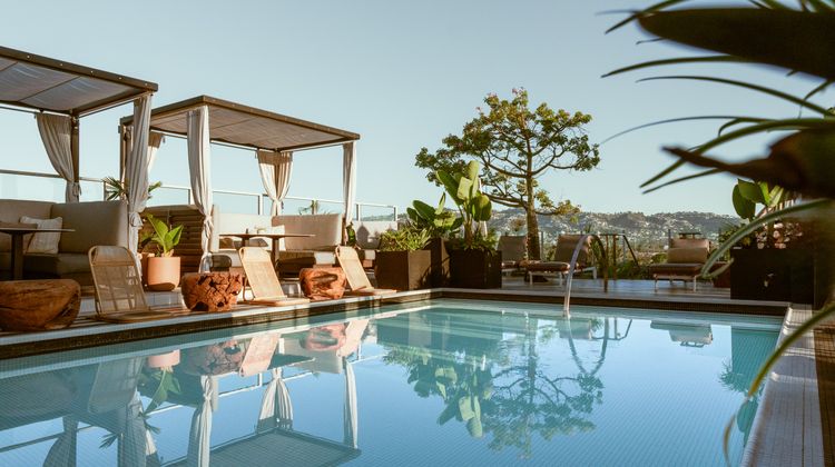 Kimpton Hotel Wilshire Pool