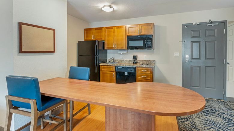 <b>Candlewood Suites - Indianapolis East Room</b>. Images powered by <a href="https://www.leonardoworldwide.com/" title="Leonardo Worldwide" target="_blank">Leonardo</a>.