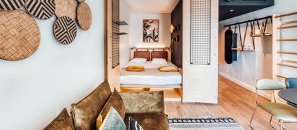 Cowool Avignon Room