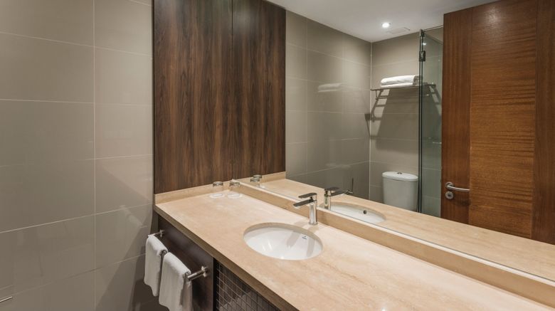 <b>Courtyard Puerto Montt Room</b>. Images powered by <a href="https://www.leonardoworldwide.com/" title="Leonardo Worldwide" target="_blank">Leonardo</a>.