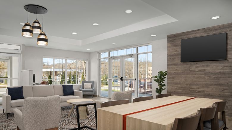 <b>Candlewood Suites Alexandria Exterior</b>. Images powered by <a href="https://www.leonardoworldwide.com/" title="Leonardo Worldwide" target="_blank">Leonardo</a>.