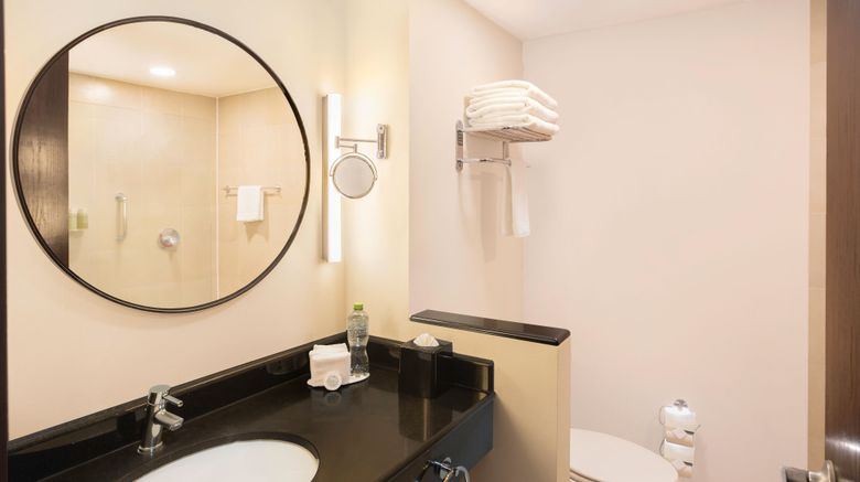 <b>Fairfield by Marriott Los Cabos Room</b>. Images powered by <a href="https://www.leonardoworldwide.com/" title="Leonardo Worldwide" target="_blank">Leonardo</a>.