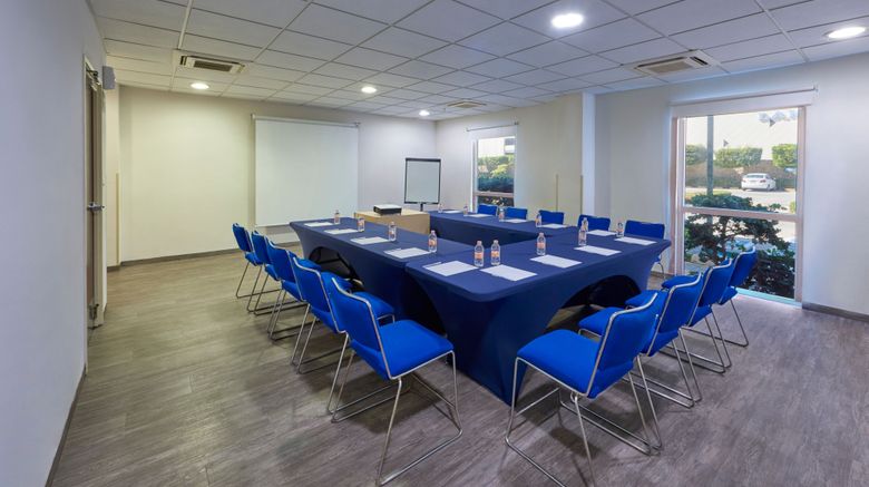 <b>City Express by Marriott Manzanillo Meeting</b>. Images powered by <a href="https://www.leonardoworldwide.com/" title="Leonardo Worldwide" target="_blank">Leonardo</a>.