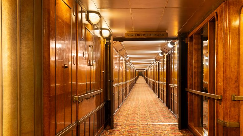 <b>The Queen Mary Lobby</b>. Images powered by <a href="https://www.leonardoworldwide.com/" title="Leonardo Worldwide" target="_blank">Leonardo</a>.