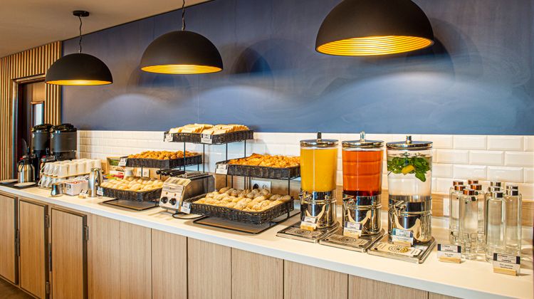 Holiday Inn Express Paris Restaurant