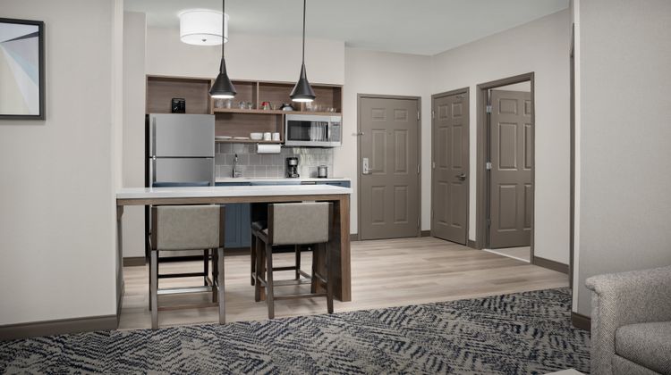 Candlewood Suites Alexandria Room