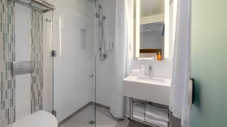<b>Riviera Beach House Room</b>. Images powered by <a href="https://www.leonardoworldwide.com/" title="Leonardo Worldwide" target="_blank">Leonardo</a>.